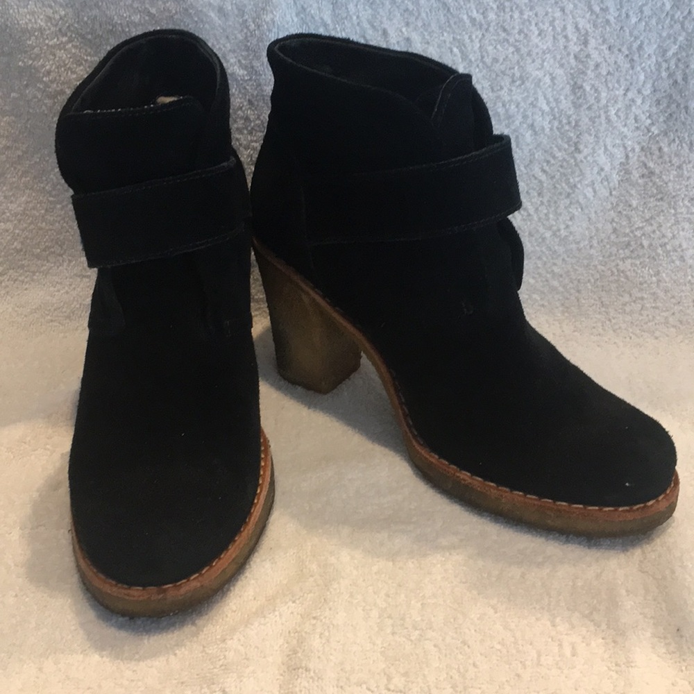 Boots / Uggs